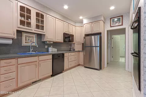 8 Interlachon Ln, Pinehurst, NC 28374 photo 13