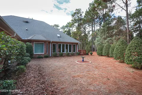 8 Interlachon Ln, Pinehurst, NC 28374 photo 28