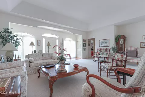 8 Interlachon Ln, Pinehurst, NC 28374 photo 4