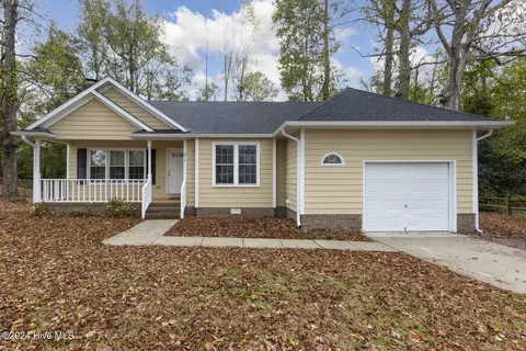 814 Gadwell Loop, Jacksonville, NC 28540