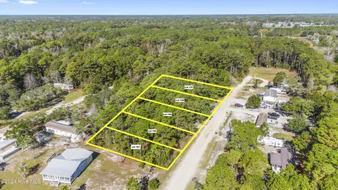 2563 Erwin St SW, Supply, NC 28462 photo 11