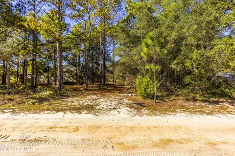 2563 Erwin St SW, Supply, NC 28462 photo 9