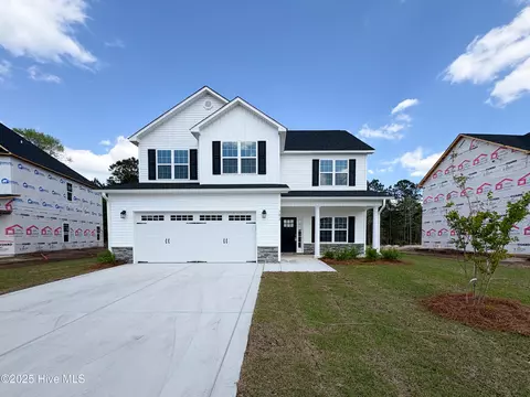 702 Ellabond St, Sneads Ferry, NC 28460