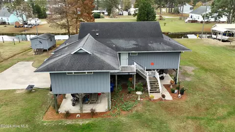 44 Pelican Ln, Belhaven, NC 27810