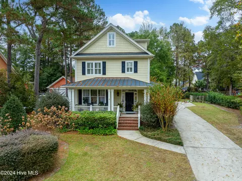8910 Breadon Ct, Wilmington, NC 28411