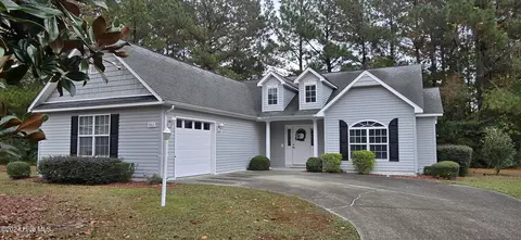 802 Hummingbird N, Swansboro, NC 28584