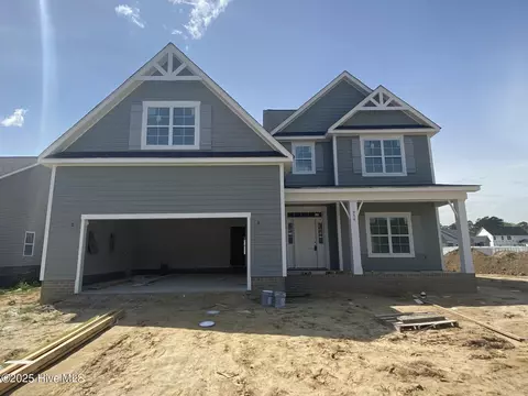 954 Hunter Grace Dr, Winterville, NC 28590