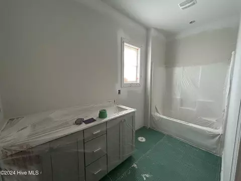 Bath - 119 Emerald View Dr, Cedar Point, NC 28584 photo 2 of 2