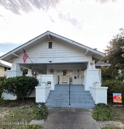 221 Minturn Ave, Hamlet, NC 28345