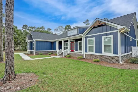 2077 Oyster Harbour Pkwy SW, Supply, NC 28462