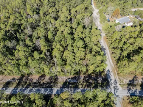 1581 Juniper Rd, Boiling Spring Lakes, NC 28461