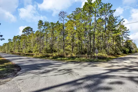 1591 Juniper Rd, Boiling Spring Lakes, NC 28461 photo 11