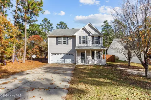 729 Thrush Dr, Vass, NC 28394