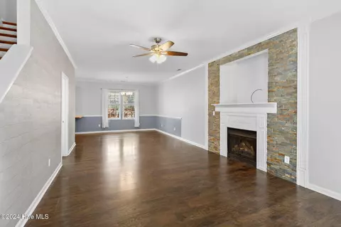 Living - 729 Thrush Dr, Vass, NC 28394 photo 1 of 3