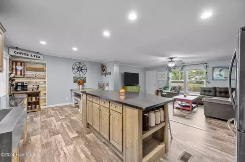 46 Frey Ct, Hampstead, NC 28443 photo 9