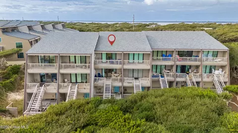 565 Salter Path Rd W #V-5, Pine Knoll Shores, NC 28512