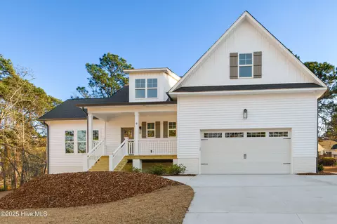 9 Raintree Ct #14, Pinehurst, NC 28374