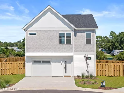 113 Hidden Cove Pl, Carolina Beach, NC 28428