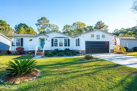1040 Putting Ln SW, Calabash, NC 28467