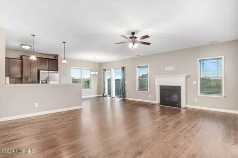203 Weeping Willow Dr, La Grange, NC 28551 photo 6