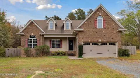 412 Plank Rd, Carthage, NC 28327