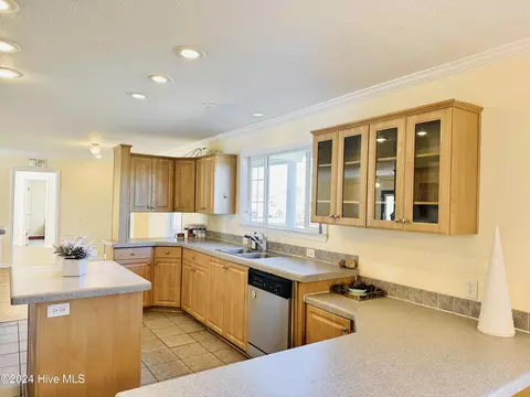 Kitchen - 5749 Stott St, Bailey, NC 27807 photo 10 of 18