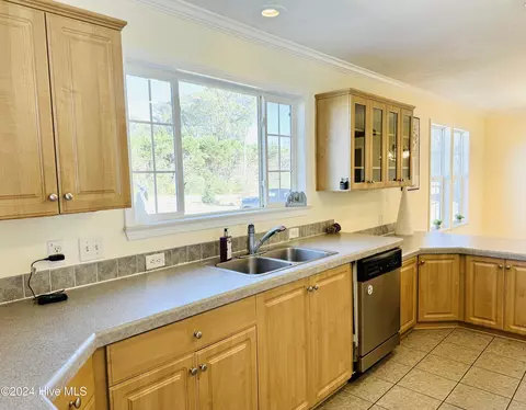 Kitchen - 5749 Stott St, Bailey, NC 27807 photo 4 of 18