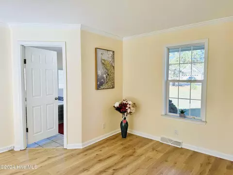 Living - 5749 Stott St, Bailey, NC 27807 photo 6 of 10