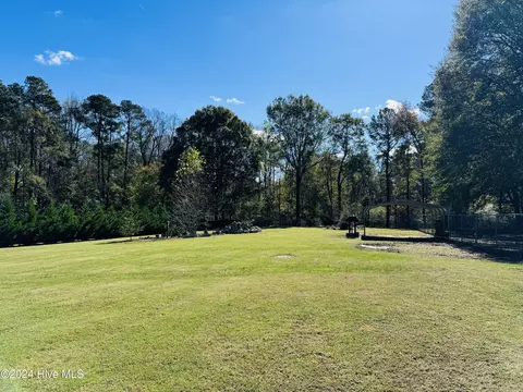 Exterior - 5749 Stott St, Bailey, NC 27807 photo 1 of 16