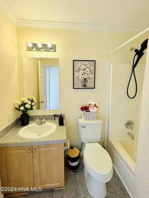 Bath - 5749 Stott St, Bailey, NC 27807 photo 3 of 10