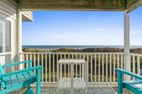 307 W First St #D2, Ocean Isle Beach, NC 28469