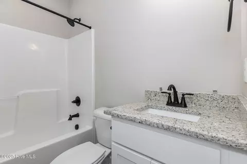 Bath - 191 Pepperdam St, Smithfield, NC 27577 photo 4 of 4