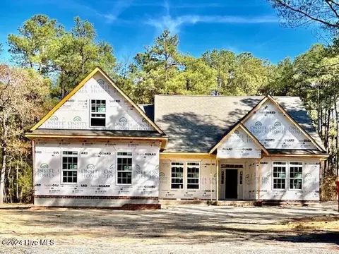54 Devon Dr, Pinehurst, NC 28374