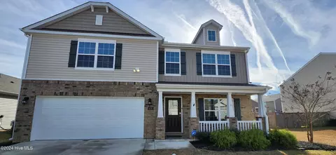 418 Ginger Dr, New Bern, NC 28560