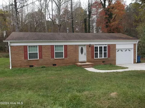 315 Stewart St, Biscoe, NC 27209