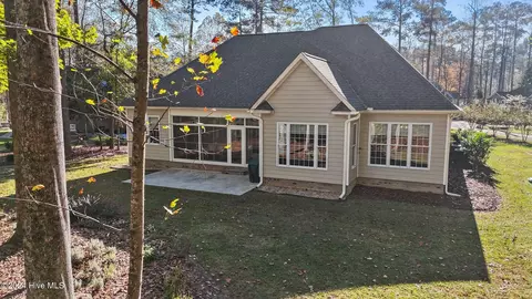 Exterior - 106 Tred Avon Ct, Chocowinity, NC 27817 photo 9 of 10