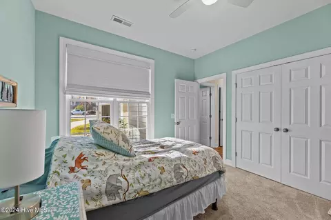 Bedroom - 106 Tred Avon Ct, Chocowinity, NC 27817 photo 8 of 11