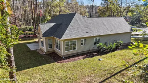 Exterior - 106 Tred Avon Ct, Chocowinity, NC 27817 photo 8 of 10