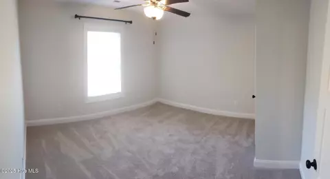 Bedroom - 124 E Camp Kiro Rd, New Bern, NC 28560 photo 2 of 3