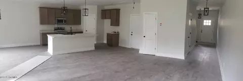 Entry Way - 124 E Camp Kiro Rd, New Bern, NC 28560 photo 1 of 2