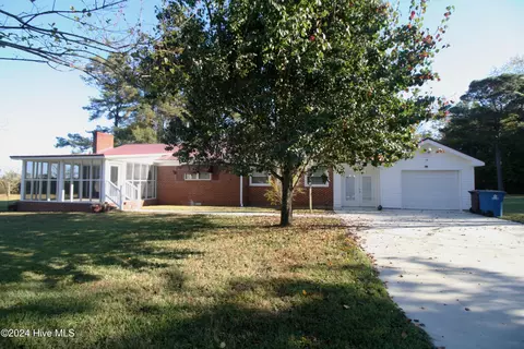 722 Folly Rd, Plymouth, NC 27962