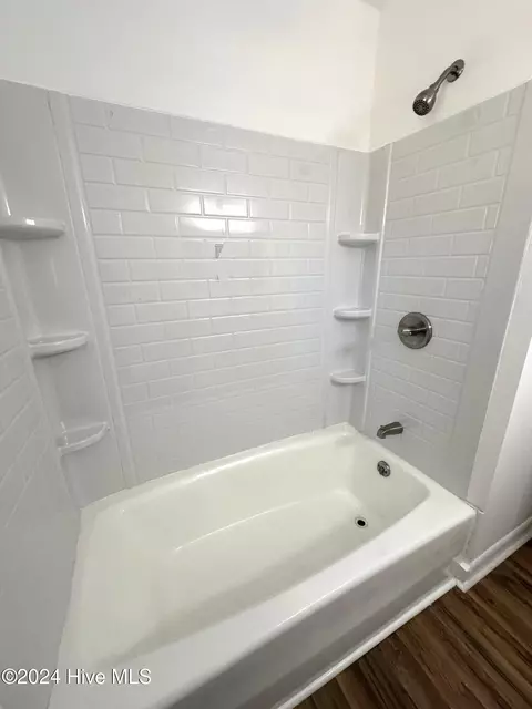 Bath - 116 Kellumtown Rd, Hubert, NC 28539 photo 4 of 4