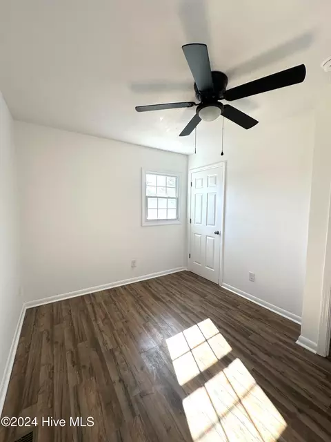 Bedroom - 116 Kellumtown Rd, Hubert, NC 28539 photo 4 of 4