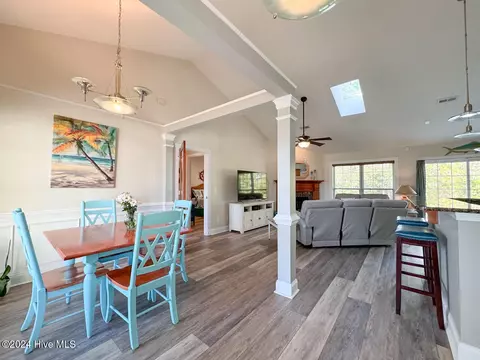 Dining - 107 Bristle Cone Ct, Hampstead, NC 28443 photo 1 of 3