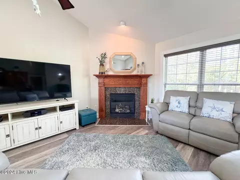 Living - 107 Bristle Cone Ct, Hampstead, NC 28443 photo 6 of 6