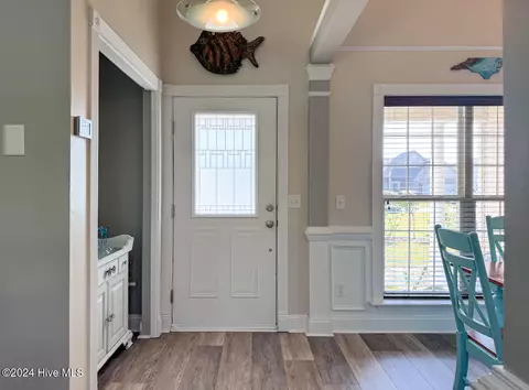 Entry Way - 107 Bristle Cone Ct, Hampstead, NC 28443 photo 1 of 5