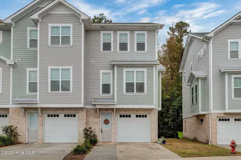 4022 Tamarisk Ln, Wilmington, NC 28409