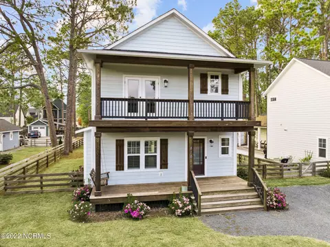 414 Sheldon Rd, Southern Pines, NC 28387