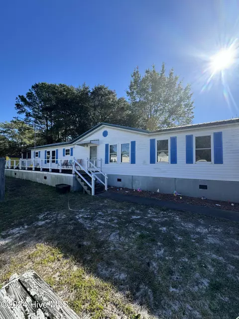 1811 Silent Grove Ave SW, Supply, NC 28462