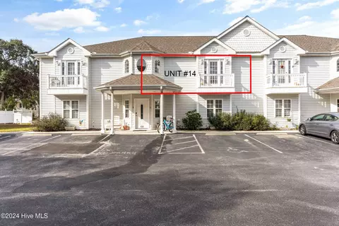 414 Mcglamery St #14, Oak Island, NC 28465